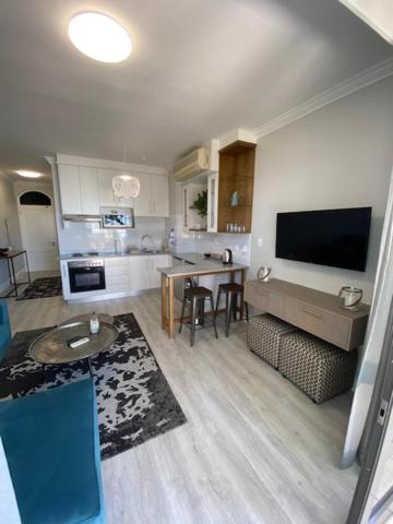 Lemon Rind - 205 Oude Hoek Apartment Stellenbosch